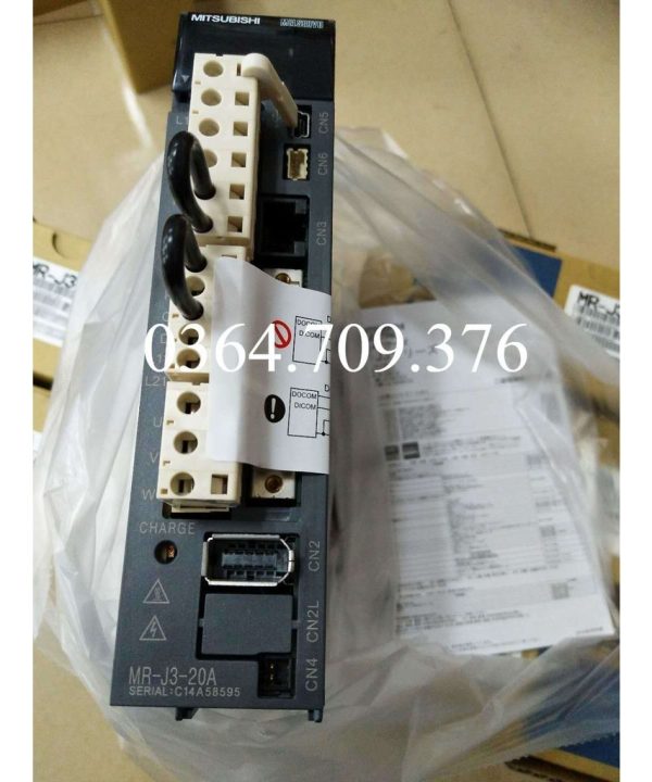 MR-J3-20A Bộ Điều Khiển  Hãng Mitsubishi