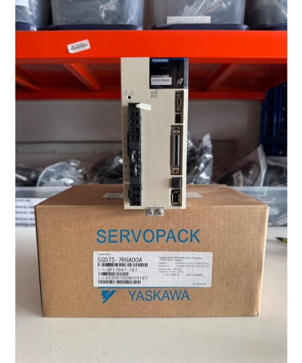 Ổ đĩa servo AC Yaskawa SGD7S-7R6A00A Hoàn Toàn Mới